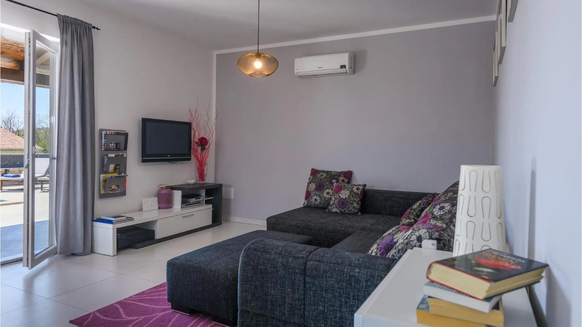 2 Bedroom Amazing Home In Barban Holiday home